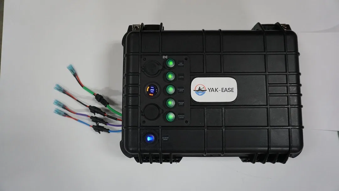 RCE12VPWRPAK – CONNECT EASE Kayak Power Box, Fits 12 Volt Sealed/ AGM/ Lithium Battery With One Cigarette Lighter Soc...